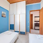 Eli Apartment *