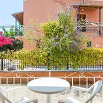 Apartment Eli *