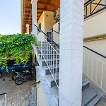 Eli Apartmán Kávos