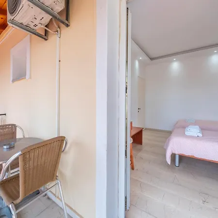Eli Appartement Kávos